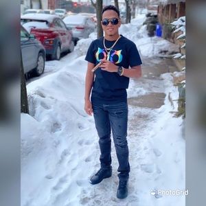 Meet your Posher, Daniel gabriel